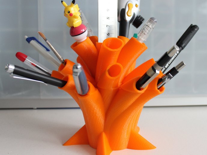 越联3D打印笔筒